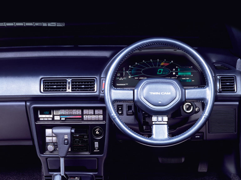 Illustration for article titled Utterly Bitchen Car Dashboards Inspired By Spaceships